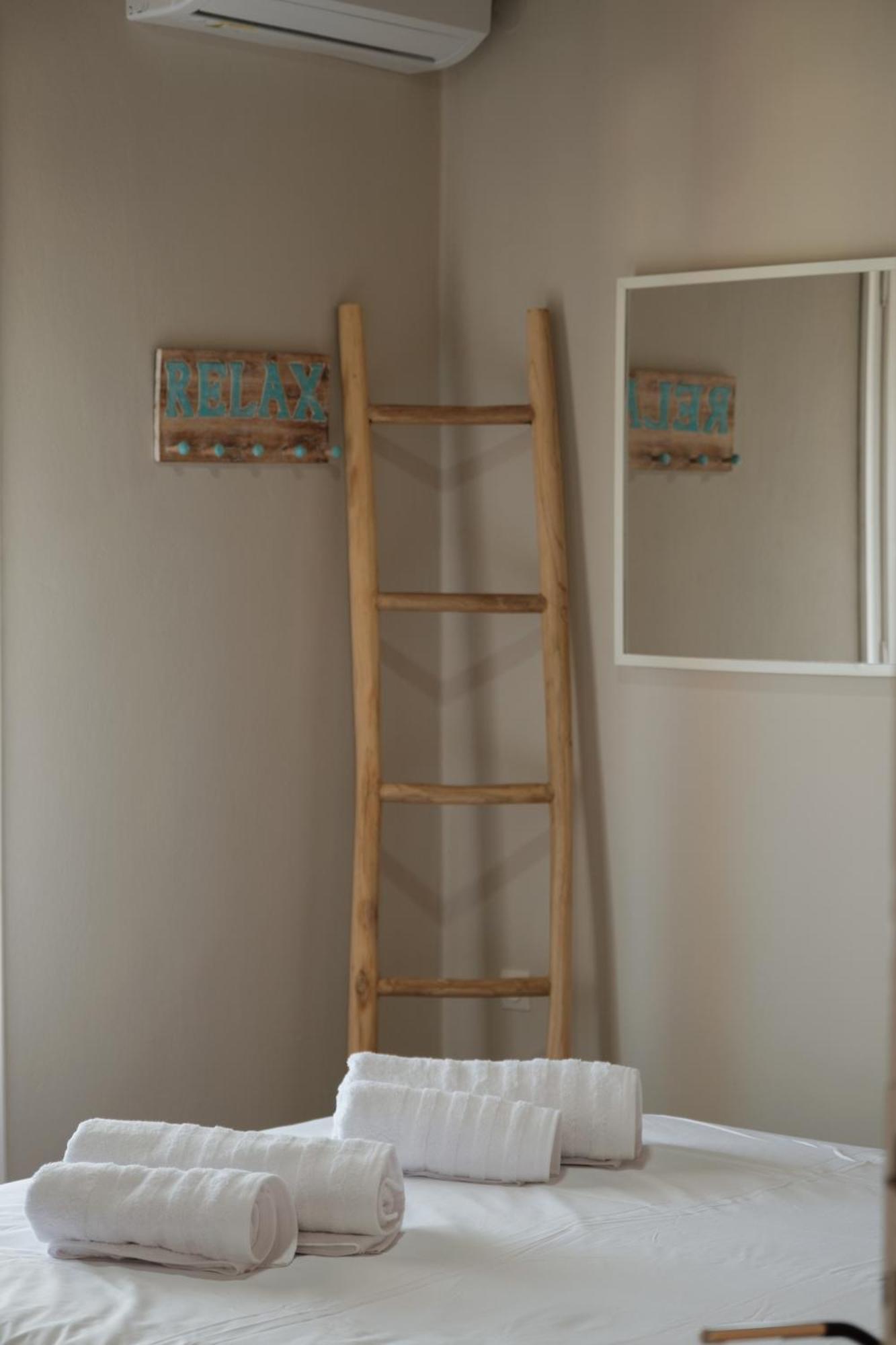 Nios House Panoramic * Καρουσάδες
