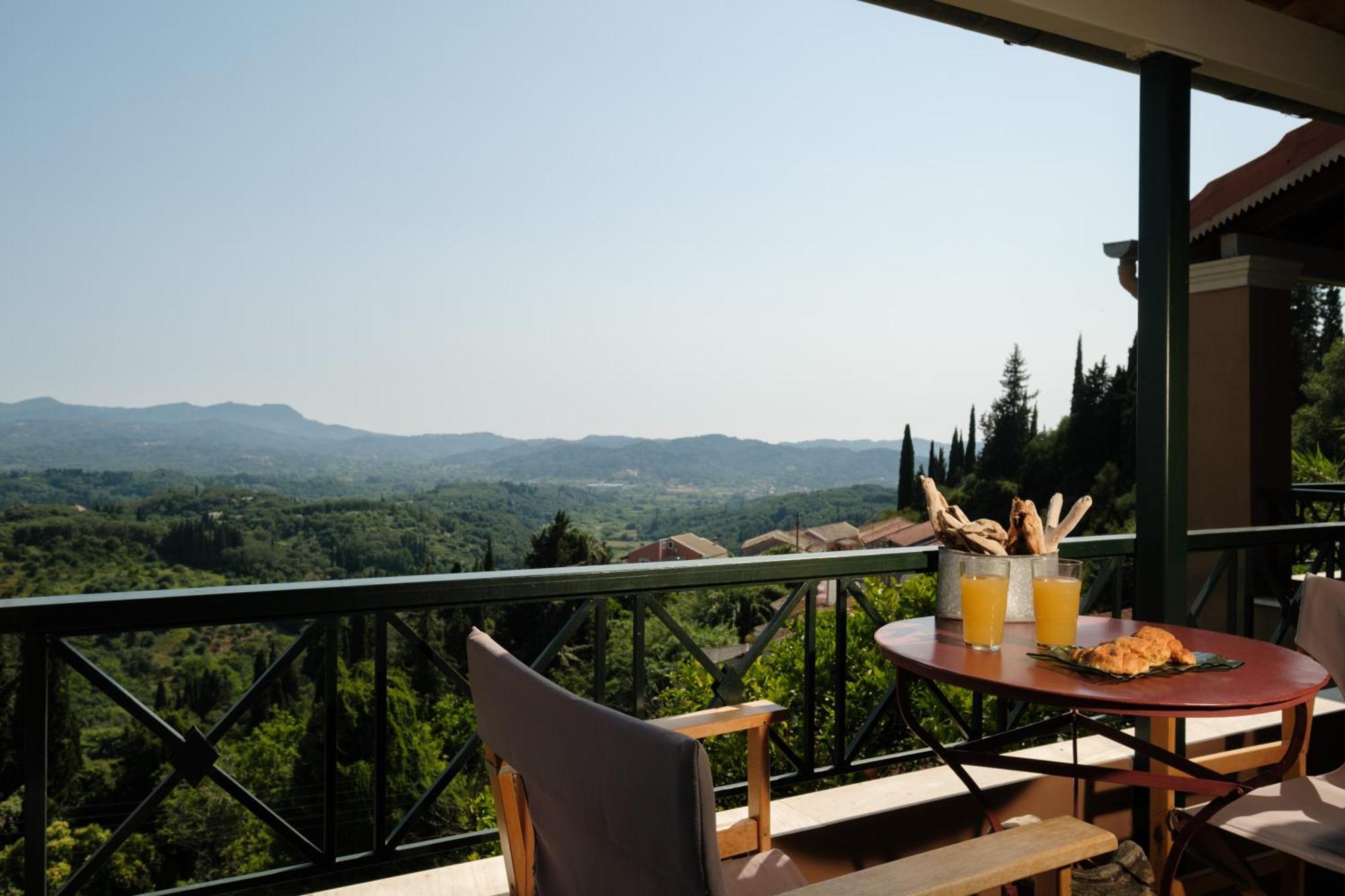 Nios House Panoramic Καρουσάδες